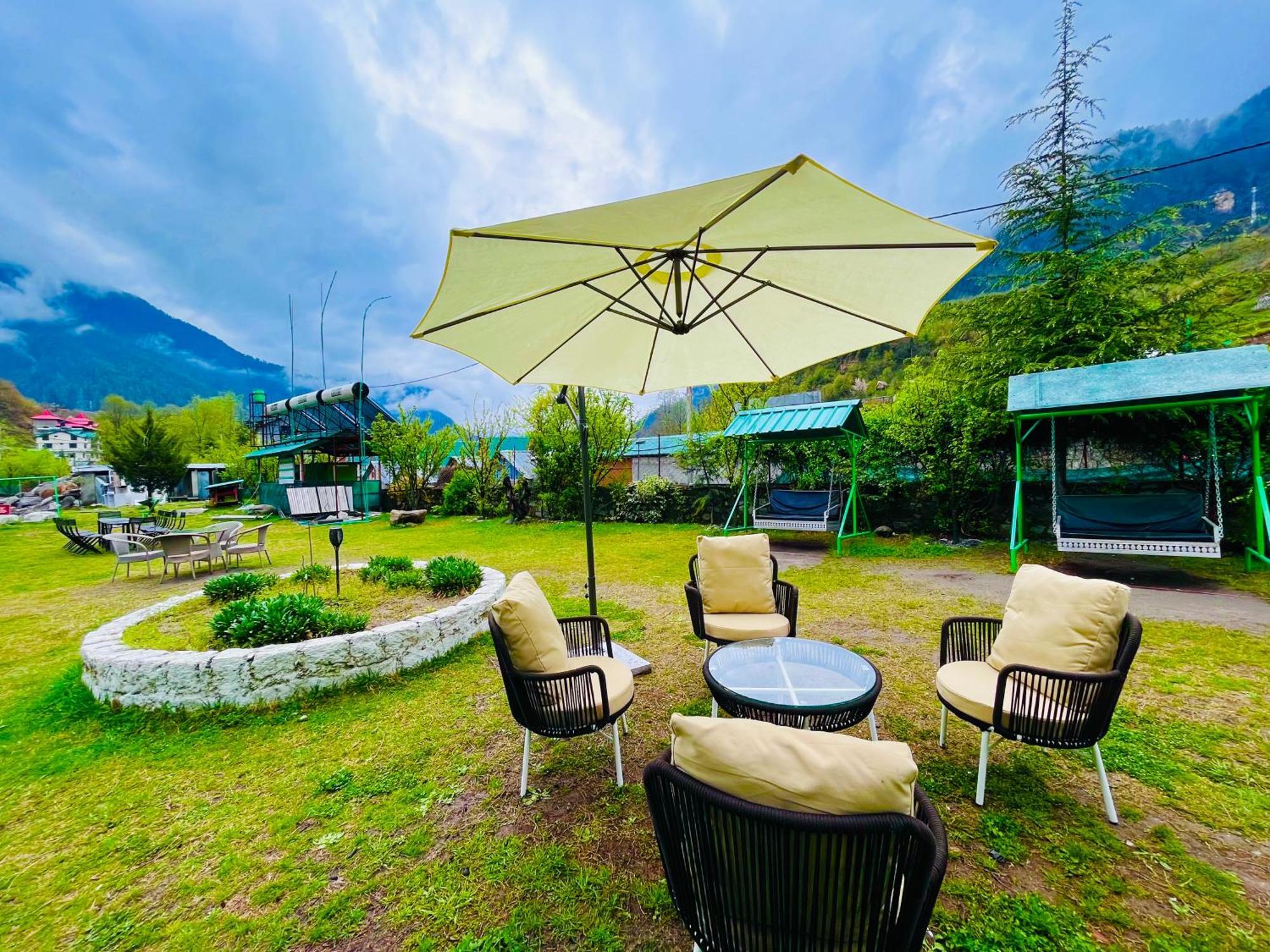 Himalayan Riverside Swiss Cottage Tents, Manali Екстериор снимка