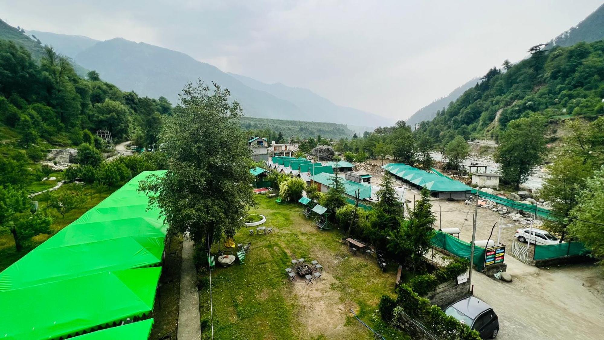 Himalayan Riverside Swiss Cottage Tents, Manali Екстериор снимка