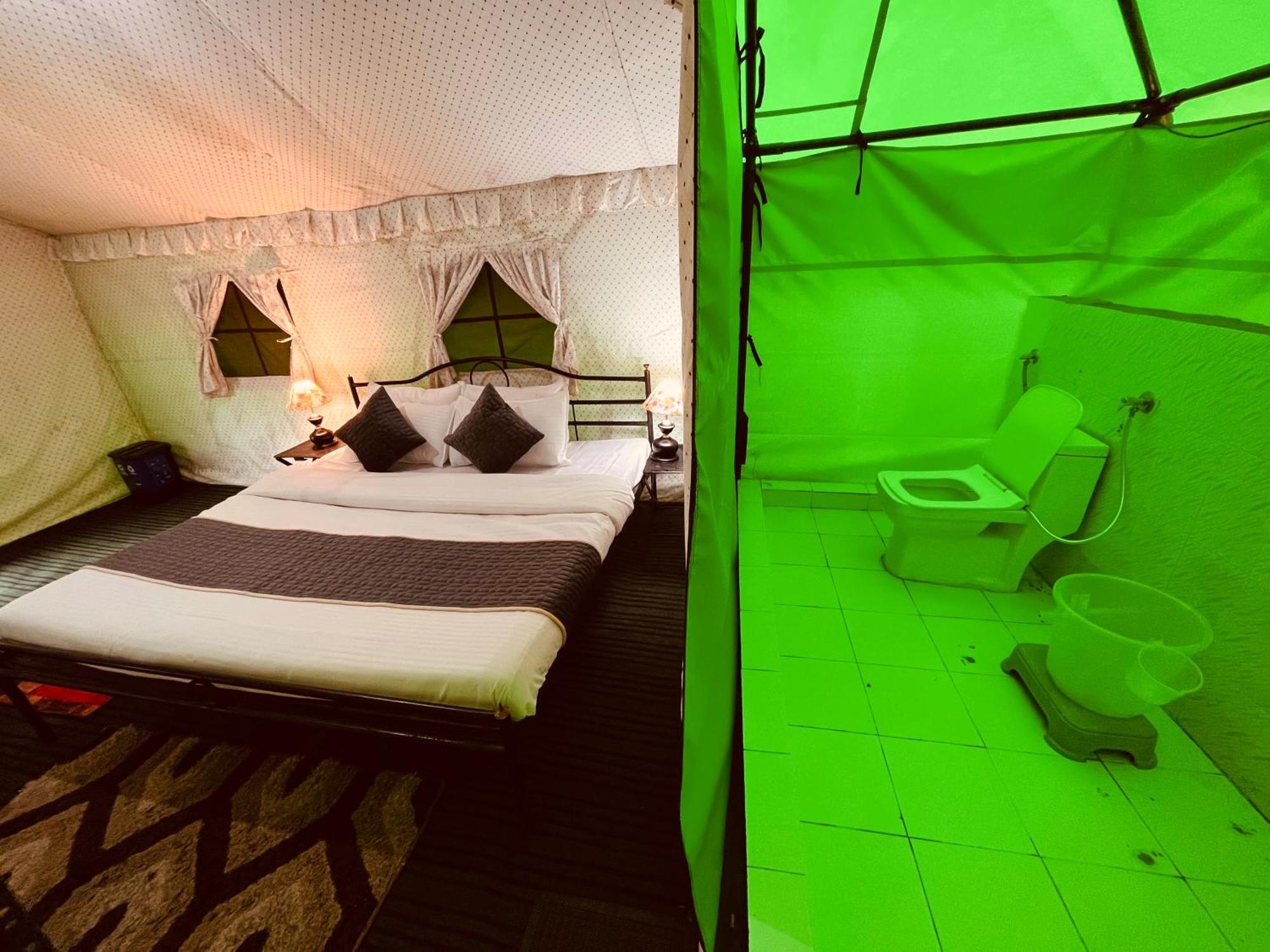 Himalayan Riverside Swiss Cottage Tents, Manali Екстериор снимка
